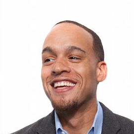 Andrew Hill Headshot