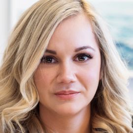 Michaela Alexis Headshot