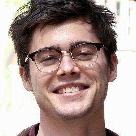 Corbett Drummey Headshot