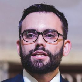 Andrew Aydin Headshot