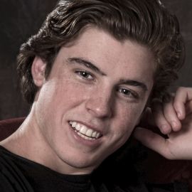 Sam Woolf Headshot
