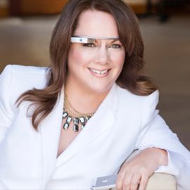 Jennifer Abernethy Headshot