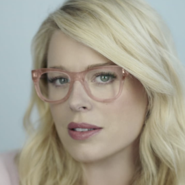 Amanda de Cadenet Headshot