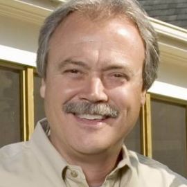 Pat Simpson Headshot