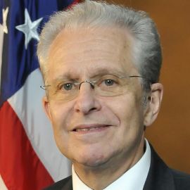 Laurence Tribe Headshot