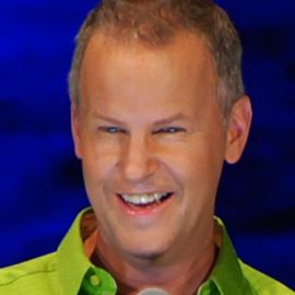 Kenn Kington Headshot