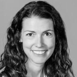 Karen Lloyd Headshot
