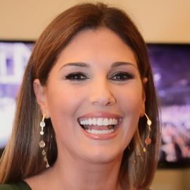 Daisy Fuentes Headshot