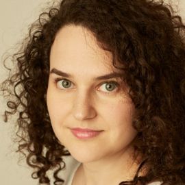 Liana Baker Headshot