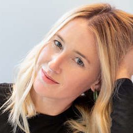 Sarah Wattson Headshot