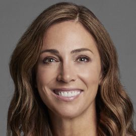 Jill Layfield Headshot