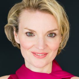 Alyse Nelson Headshot