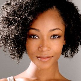 Yaya DaCosta Headshot