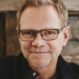 Steven Curtis Chapman Headshot