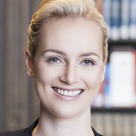 Elisabeth Wehling Headshot