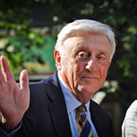 Phil Niekro Headshot