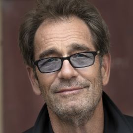 Huey Lewis Headshot