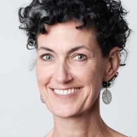 Nancy Giordano Headshot