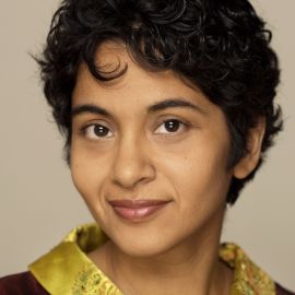 Abha Dawesar Headshot