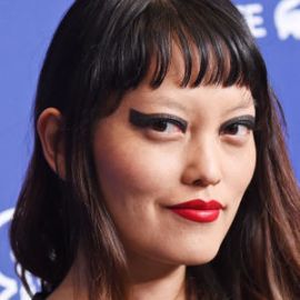 Hana Mae Lee Headshot