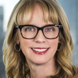 Kelly Day Headshot