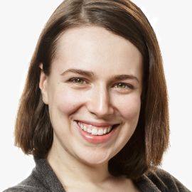 Tania Luna Headshot
