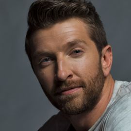 Brett Eldredge Headshot