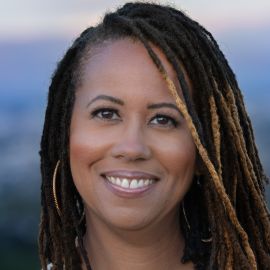 Ebony Roberts Headshot