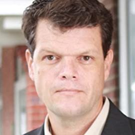 Eric Fair Headshot