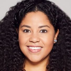 Arianna Davis Headshot