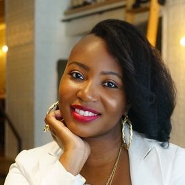 TeLisa Daughtry Headshot