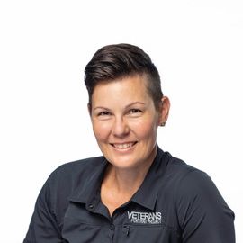 Stacy Pearsall Headshot