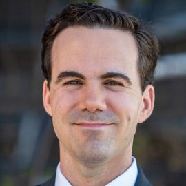 Robert Costa Headshot