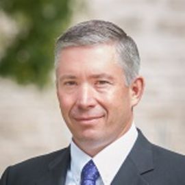 Dan Thomson Headshot