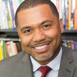 Manuel Scott Headshot